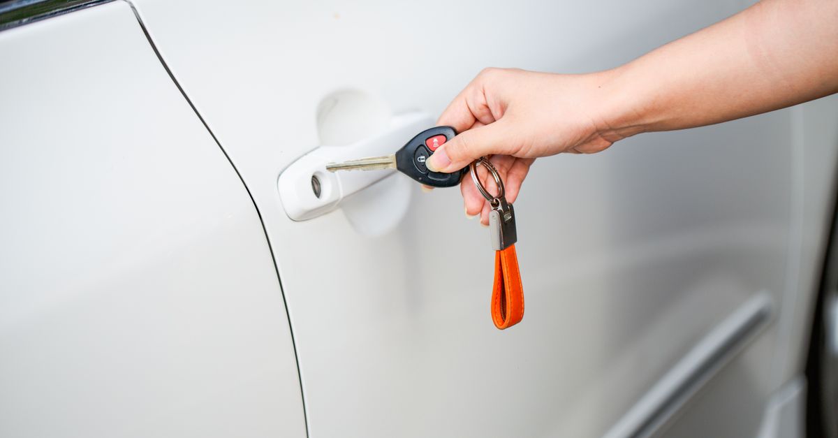 Car Key Replacement: Locksmith vs. Dealership Cost in NJ — Pro Trenton Locksmith